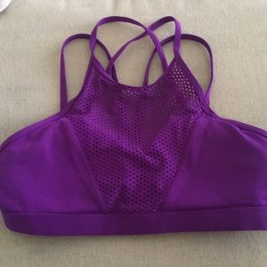 Lorna jane small sports bra